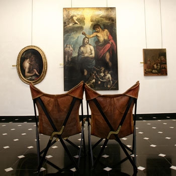 foto interni palazzo rosso