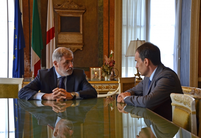 marco bucci e sergio bracco al tavolo