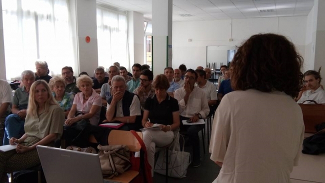 un momento del workshop nella scuola Duca degli Abruzzi