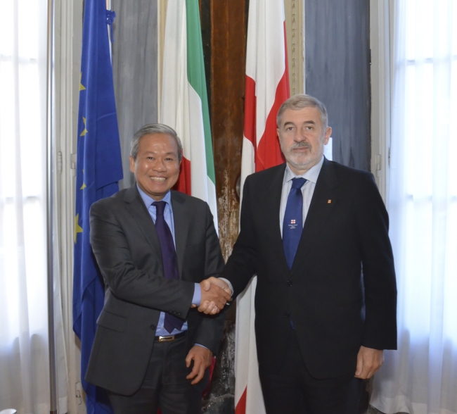 Ambasciatore Vietnam e Sindaco