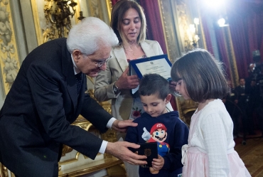 Sergio Mattarella premia al Quirinale la Scuola infanzia comunale "Il Glicine"