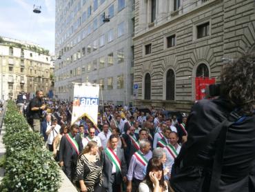 Il Corteo Anci a Milano - Foto di Simone D'Ambrosio