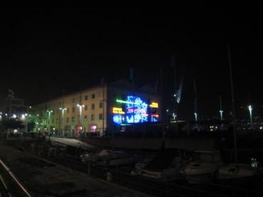 http://acquario-genova.myblog.it/album/acquario-genova-foto-notte/420114441.html