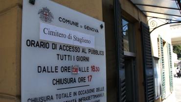 L'ingresso al Cimitero Monumentale di Staglieno