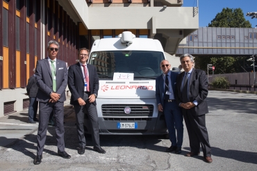 assessori Balleari e Garassino con Giacobbe e Valdevies davanti al mezzo