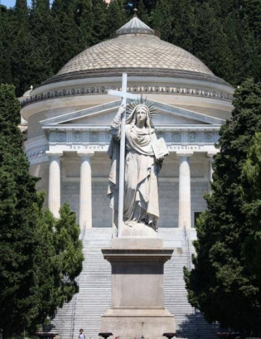 La statua della Fede nel cimitero monumentale di Staglieno