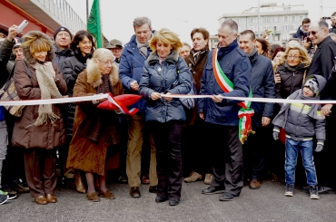 Taglio del nastro nuova strada a mare Guido Rossa