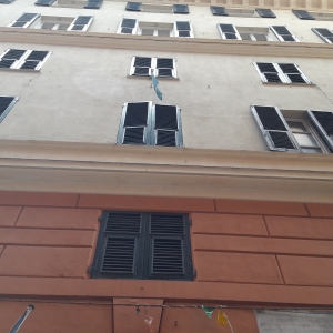 l'edificio di via San Giorgio sede di Sviluppo Genova