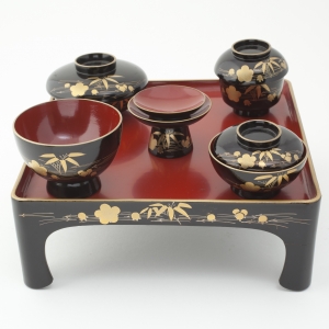 Oikuzomezen (servizio da pasto in miniatura per neonata) 1960 circa