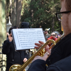 la Filarmonica Sestrese esegue l'Inno di Mameli